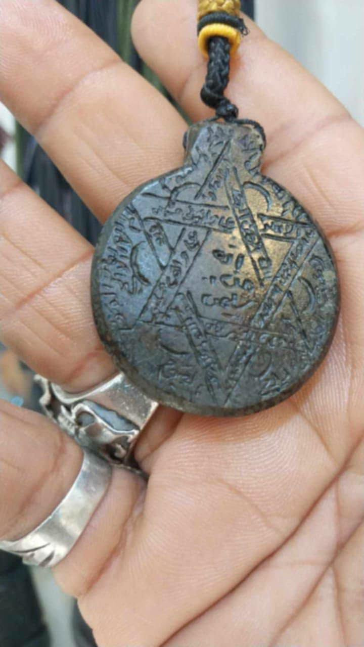 عباس اباد شغل يدوي ذمه جمله فقط لصحاب البيجات لناس على باب الله الفحص أمام المندوب يوجد توصيل لجميع المحافظات رقم الحجز الواتساب ***********
