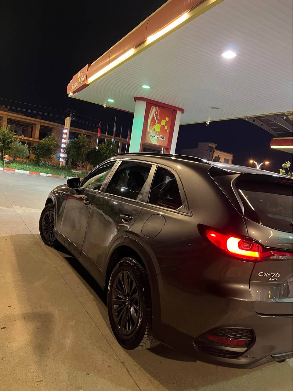 Mazda CX70 2025 GSL
بزوێنەری ٦ پستنی ٣.٣ی تۆربۆی مایلد هایبرید
مواسەفات( بەسمە حاسە ڕاداری پێشو پشت ئاوێنە ئیشارەت و کارەبای و هیتەر،حاسە سوکان هیتەر وکوشن کارەبایی و جلد و هیتەر ئۆت و هۆڵد ئۆتۆ ستارت ستۆپ تحدید سورعە خەتی جادە ٣ مۆدی لێخوڕین نۆڕماڵ و سپۆرت و ئۆفۆرد برێک بەسمە سڵاید تەبرید مەرکەزی لایتەکانی لیدن سندوق شەفت )زۆر مواسەفاتی تر ، هەر ٤ تایەی  نوێیە
یەک دەرگەی بۆیاغە نیو دەرگەش تحدیلە

سەیارەکە ژمارە کاتییە ٣ مانگی کاتی لەگەڵەو کاتی نەشکاوە
***********
*********** رانية, السليمانية
