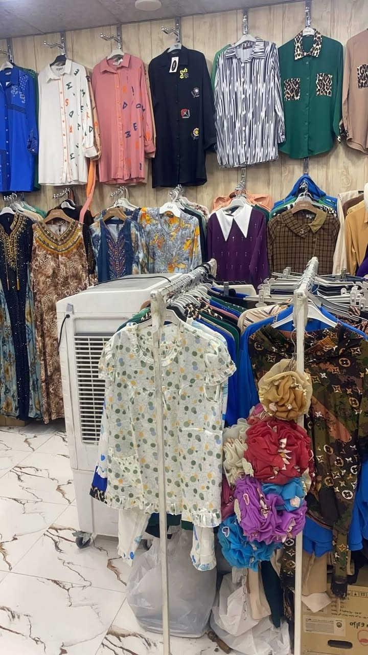 تصفيه محل للبيع كامل محتوياته
***********
