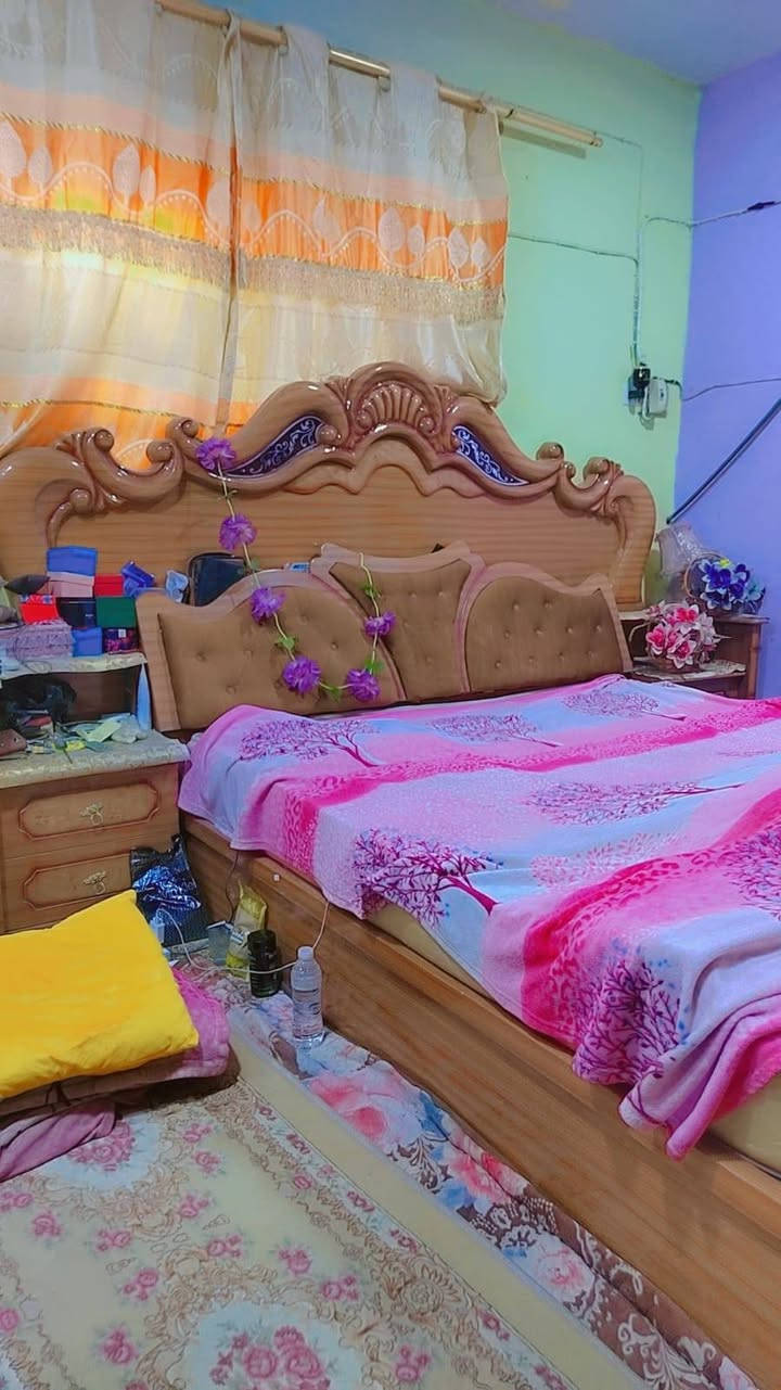 غرفه نوم ماليزيا  للبيع بسعر 500الف استفسار على رقم ***********
