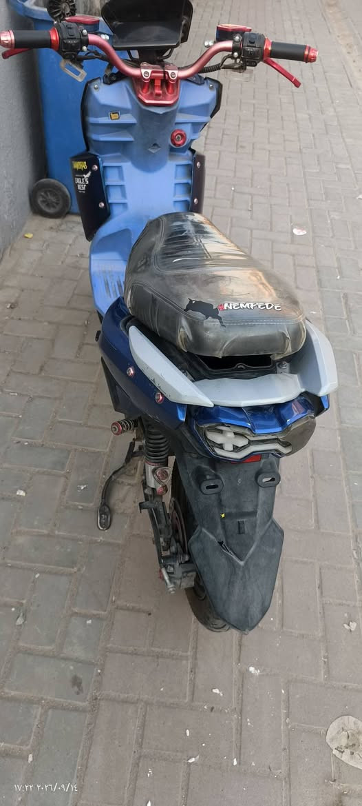 سلام عليكم دراجه شحن سكنس جبلي نضيفه بس تبديل بطاريات مكاني بغداد البياع 
رقم/***********

نص مكتوب في الصور:
- ١٧:٢١ ٢٠٢٦/٠٩/١٤
- ١٧:٢٢ ٢٠٢٦/٠٩/١٤