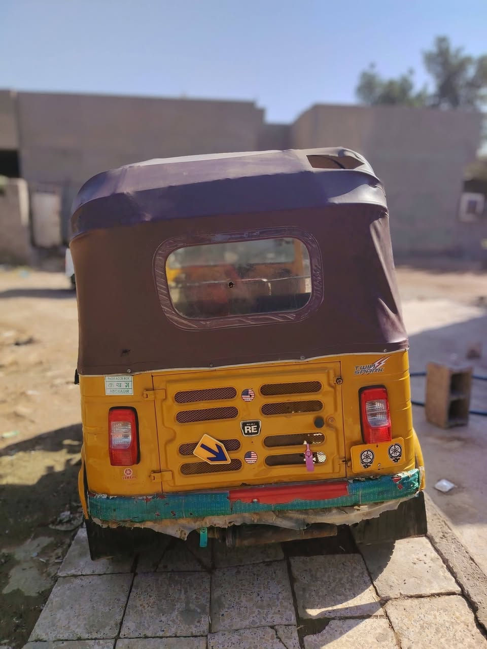 سلام عليكم تكتك للبيع تكتك خير من الله المكينه خير من الله كهربائيات جديده رقم وسنويه بسمي ب (٥٩٠٠) بيه مجال الرقم ***********
