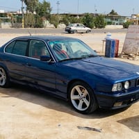 بي ام ٥٢٥ • ٩٤ • بنزين وغاز