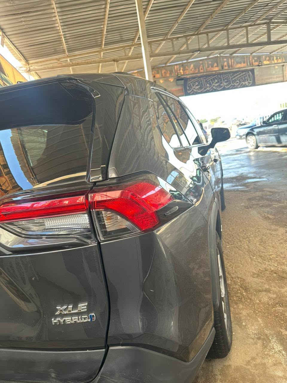 تويوتا رافور 2024 Xle فول 
عدد المسافات 12 الف KM 
الحادث : تبدلين وصبغ الجاملغين الامامي وتبديل اللغد الايسر نفس اللون 
السعر 162$ وبيها مجال
للاستفسار ***********
