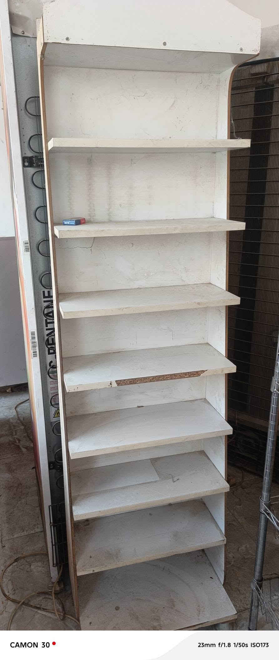 برادات • عارضات سطحية • رفوف حديد