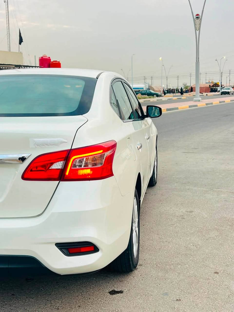 سنتره 2025 كفاله عاما ماشيه 26 سياره جديده ستخدام شخصي الشراي يتصل مكلف بل نشر مكان السياره البصره *********** السعر 120 مجال جدا بصيط

