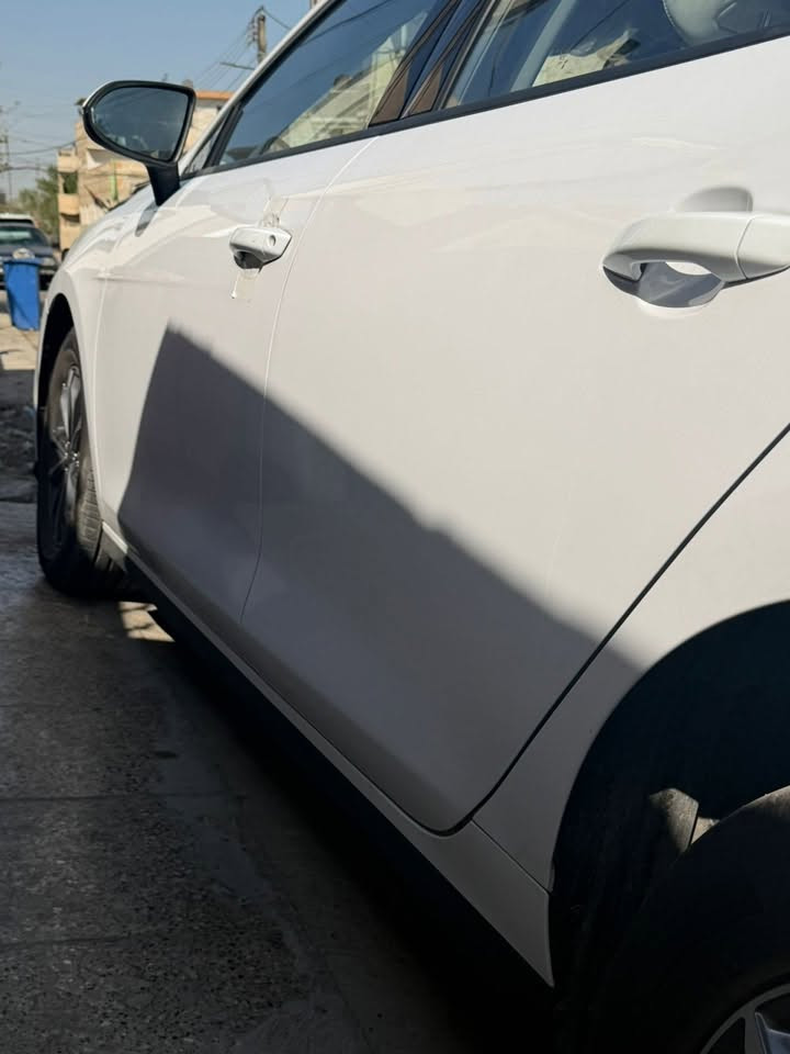 للبيع فقط سيل5  2025

رقم بغداد 

ماشية  2000 Km بحالة الزيروووو 

سيارة جديدة مكفوله كفااااله عامه  

العنوان/ بغدااد الكرخ 

للاستفسار ***********
