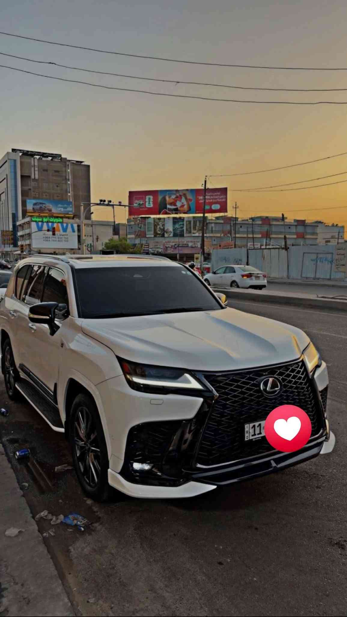 السلام عليكم
‭‬ 🚙🔥 لكزس LX700h 2025 F Sport – وكالة SAS 🔥

قمة الفخامة اليابانية بأداء هايبرد قوي وتصميم رياضي مميز 👑✨

✅ موديل 2025
✅ فئة F1 Sport فول مواصفات
✅ LX700h
✅ وكالة SAS
✅ ماشية فقط 7000 كم
✅ مكفولة كفالة عامة
✅ حالة ممتازة وقريبة جداً للوكالة
✅ جاهزة للتسليم الفوري
رقم بغداد مميز تباع مع الرقم عادي أو مميز حسب الاتفاق 

✨ سيارة تجمع بين الفخامة، القوة، التكنولوجيا، والاعتمادية المعروفة من لكزس.

عنوان السياره بغداد زيونه 
للاستفسار اتصل
***********
🔥 LX700h F Sport 2025 بعداد قليل وكفالة عامة… فرصة مميزة لا تفوتها!
