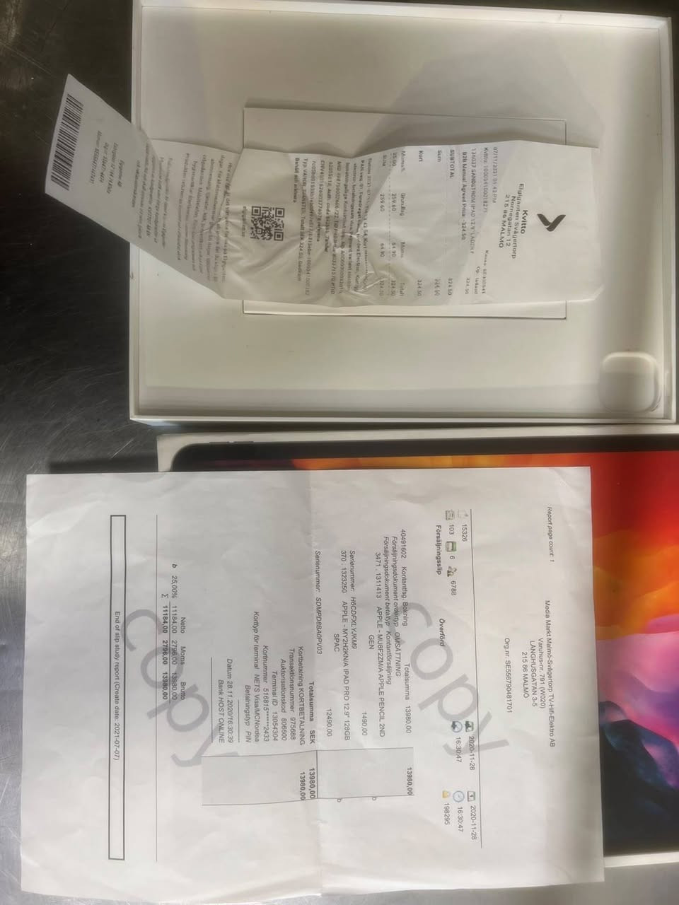 ايباد 12,9 نضيف 90 بل 100 
أوربي اصلي أو راقه وضمان كلشي بي كامل 
التواصل ***********
