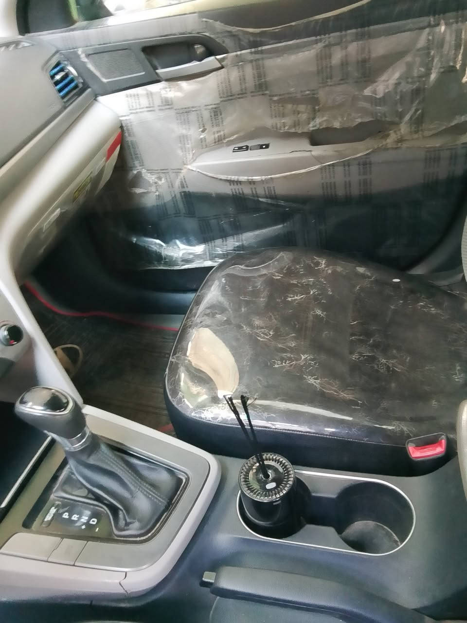 السلام عليكم النترا موديل ٢٠١٧ وارد امريكي بجم كبس حادث خلفي قبق جنطة وجاملغ خلفي ضرر في بداية الحوض فقط وبالعراق البنيد كلير وباب ماشية ٨٠الف رقم بغداد باسمي محرك ٢٠٠٠وكير atالسونار مرفوق مع الصور كير محرك مكفول السعر ١٠٥وبيها مجال العنوان بغداد ساحة مظفر رقم الهاتف ***********
