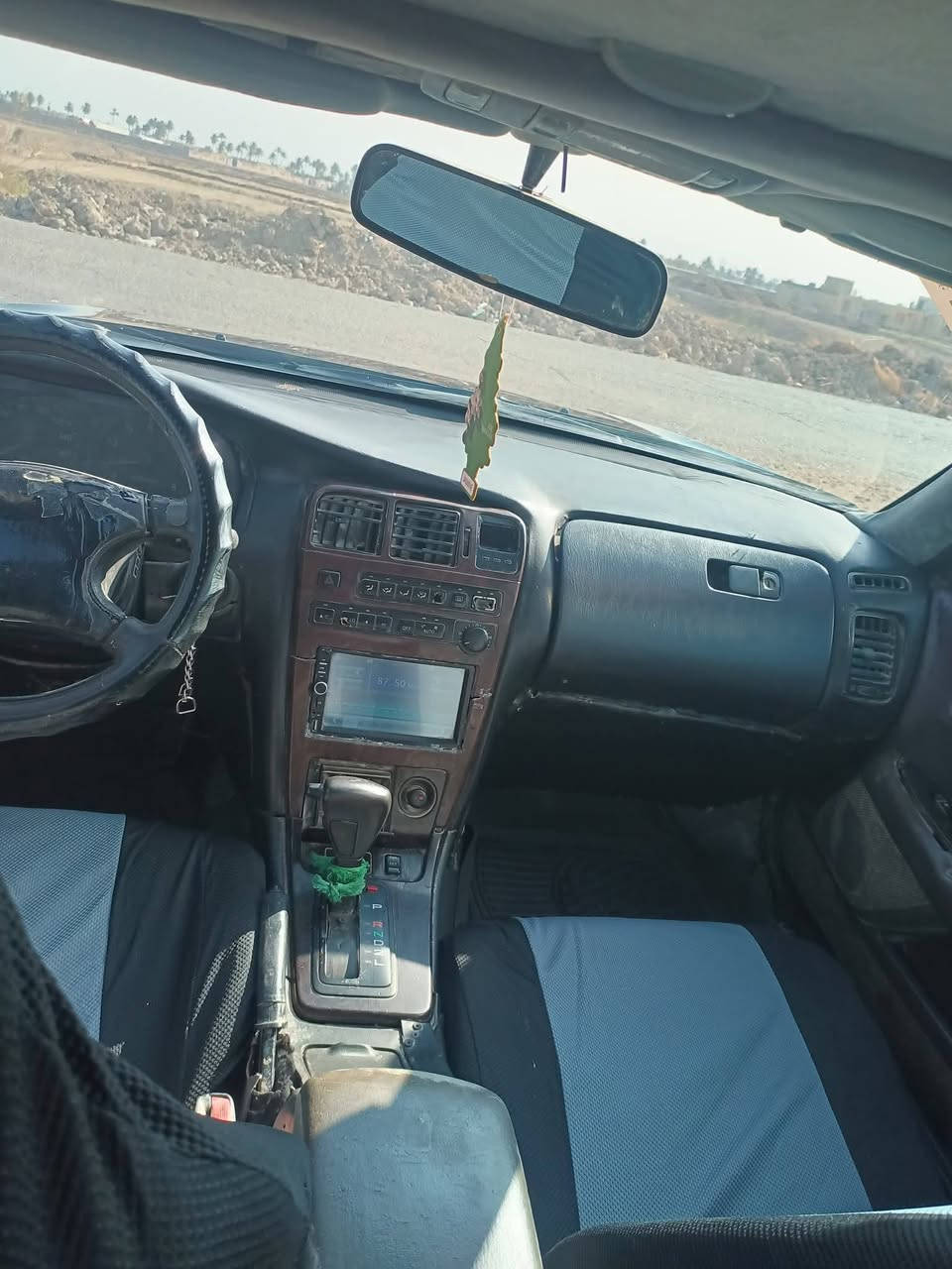 تفاصيل كله داخل لفيديو مكان نجف سعر 27 بيه مجال كلش بصيط كيره مرات يبوش راعيه يريد تحويل ***********
