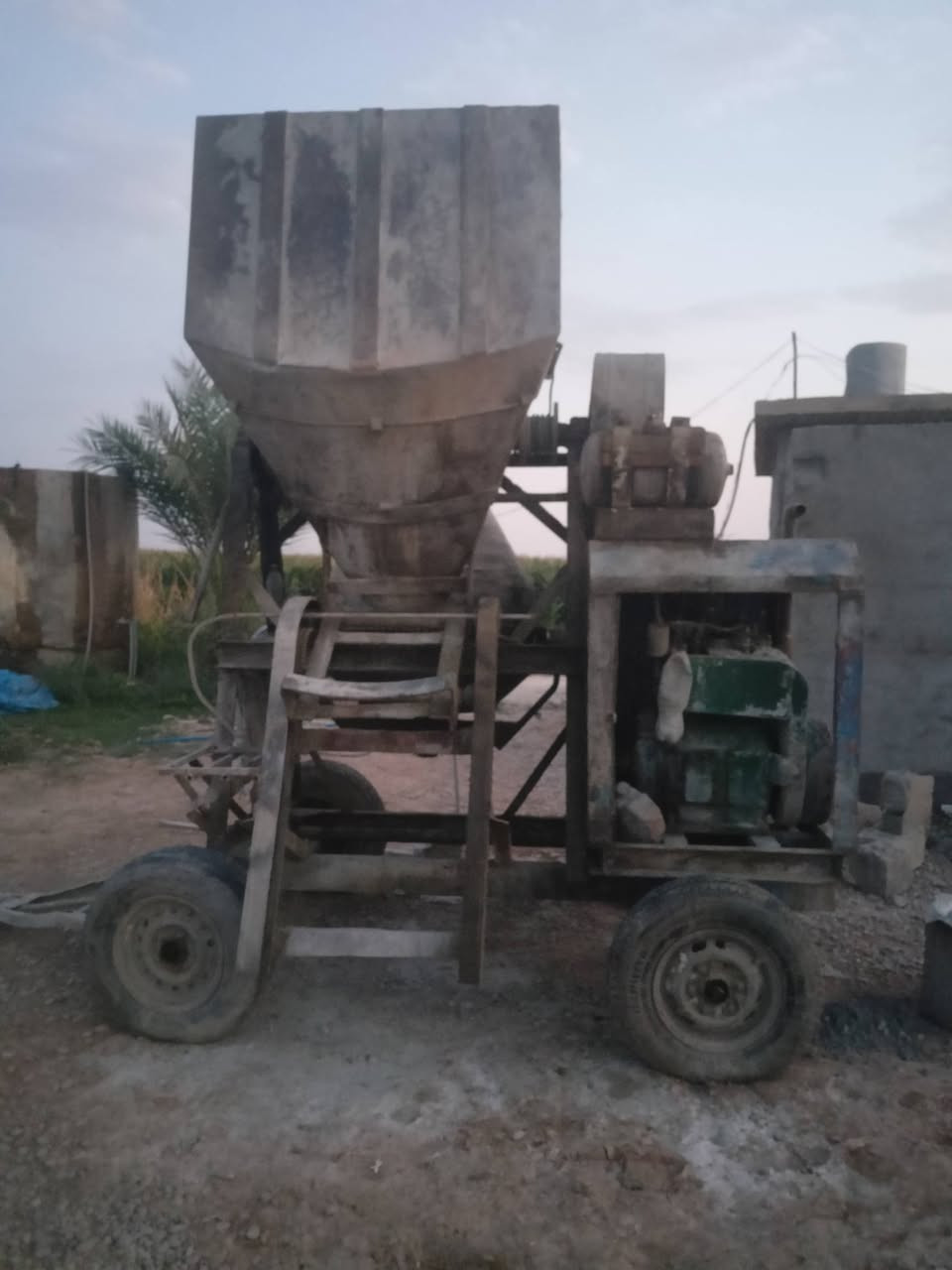 خباطه للبيع الستفسار على هاذه الرقم 
***********
