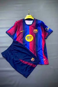 دريس وشورت نسخة مشجع 👇 خامة حجري تايلندي ✔️  قياسات M_L_XL_2XL  متوفر ...