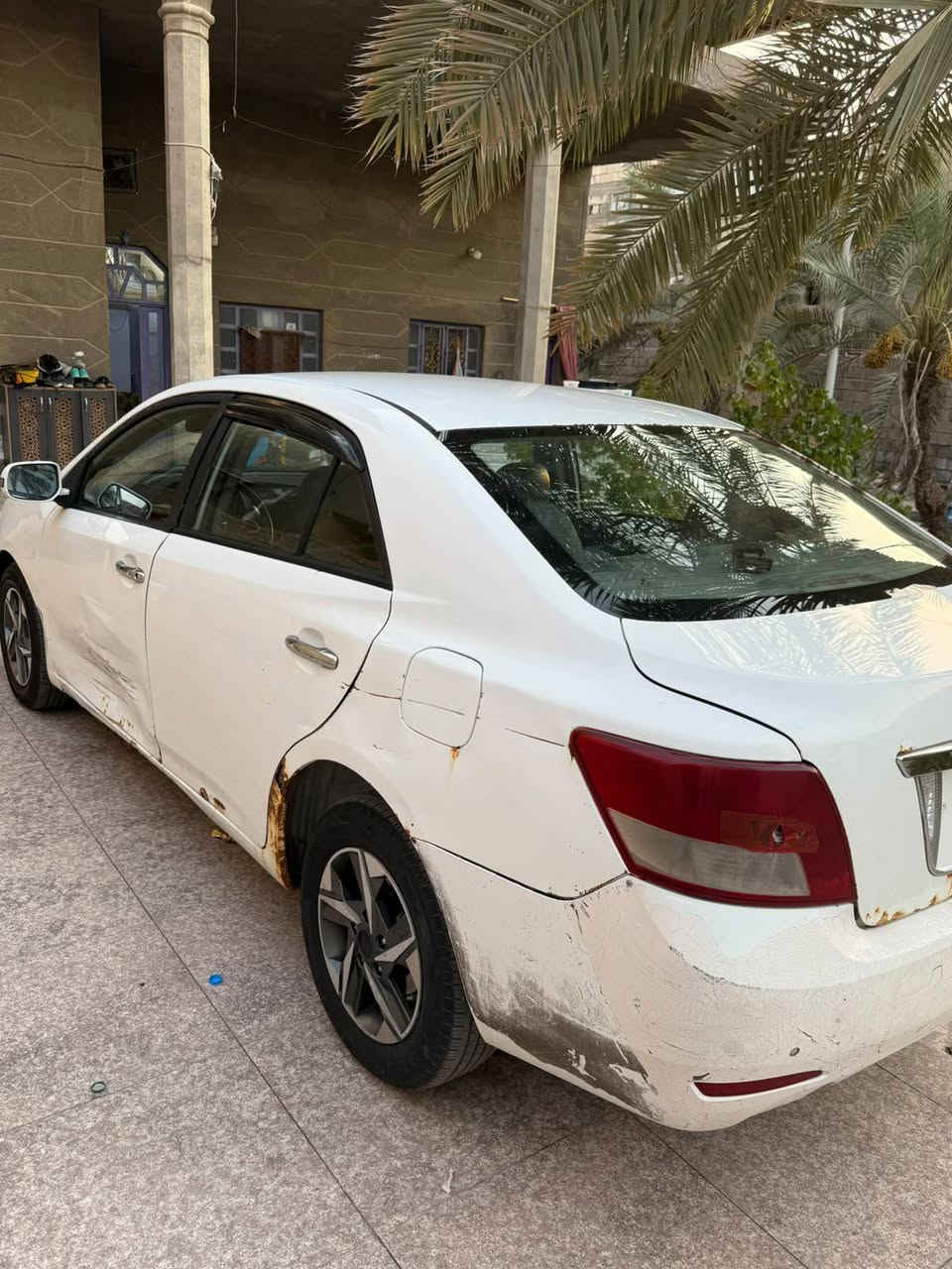 السلام عليكم 
‏سيارة سايبا اريو للبيع 
‏مكينة كير تبريد حداده كفاله 
‏مكينتة 1600 vvt بلاد 
‏البدي شوف العين بي الملاحضات 
السعر 45 وبي مجال 
‏مكان السيارة البصرة ابي الخصيب 
‏للاستفسار على الرقم ***********
