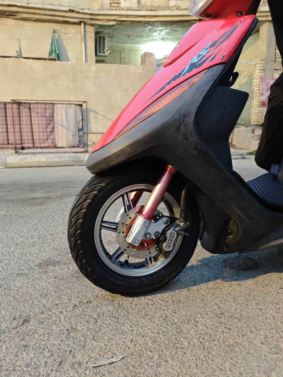 ماكس عدله • ٤٩ • كهربايات شغاله