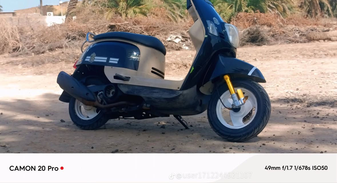 السلام عليكم دراجه بوليس نضافه 70/100 عوزه جوزه دراجه شغاله السعر 450وبيه مجال المكان سوق الشيوخ ناحية الفضليه ﴿***********﴾بي واتساب

نص مكتوب في الصور:
- CAMON 20 Pro • 48mm f/1.7 1/100s ISO579 @user1712244931107
- CAMON 20 Pro
- 49mm f/1.7 1/678s ISO50
- @user1712244931107
- CAMON 20 Pro 24mm f/1.7 1/100s ISO541 @user1712244931107
- 38mm f/1.7 1/100s ISO407