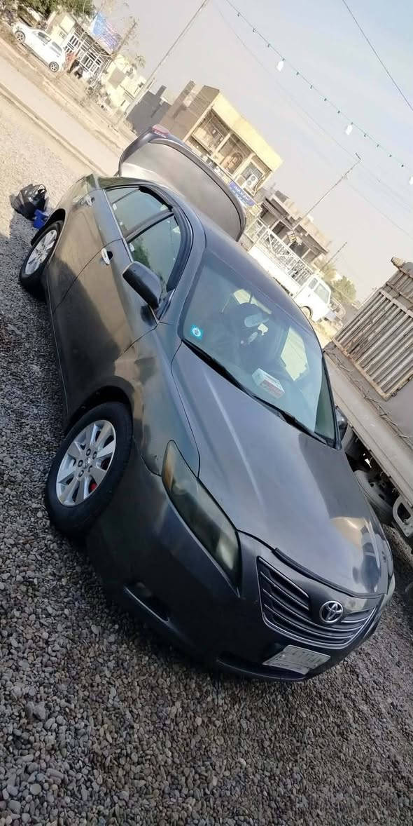 للبيع كامري 2009 امريكي 4 سلندر مكينه 2400 مصبوغة حزام اثر جراد حادثهة جنطة وجاملغ خلف السائق كاملة ومكفولة كير مكينة وصدر جديد السعر 85  او مراوس حسب القناعة بس الفرق اقساط اذا سيارة اغلى رقم بغداد مشروع وطني بأسمي العنوان بغداد / ***********
