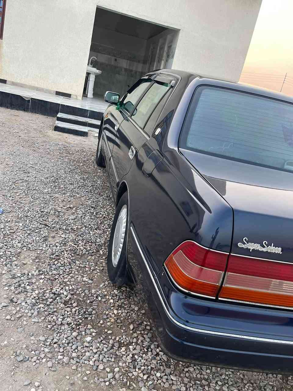 راس ثور نيلي 
سياره جاهزه  تبريد ثلج حداديه جديده 
كفاله من لعيب شرعي  رقم جديد بصره
بيها صبغ جماليه 
90 وبيها مجال 
***********
