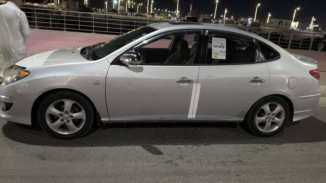 السلام عليكم ورحمه الله وبركاته
افانتي موديل 2008 گير عادي مابيها صبع محرك 1600 گصه جديد تخم تاير جديد السياره جاهزه رقم انبار تحويل ثاني يوم
وارد كوري  كامل مواصفات  فقط کير عادي  سعر 88 $ وبيها مجال  *********** واتساب.
