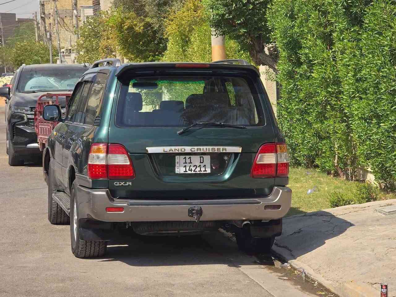 للبيع لاندكروز  2007 GXR اصل
مجدد بالكامل (كلشي بيها جديد)

رقم بغداد 

سلايد
محرك v6 العدل
 كير اوتماتيك
جام اوتو
لوكير
دبل تانكي 
7 راكب 
تبريد ٣ قطع مركزي 

بسمي شخصيا تحويل مباشر

السياره خليجي مكفولة من الضربة 

السعر 168

مكان السياره بغداد حي الاطباء بلجهاد قرب خدمي شارع المطار للتواصل 
***********
