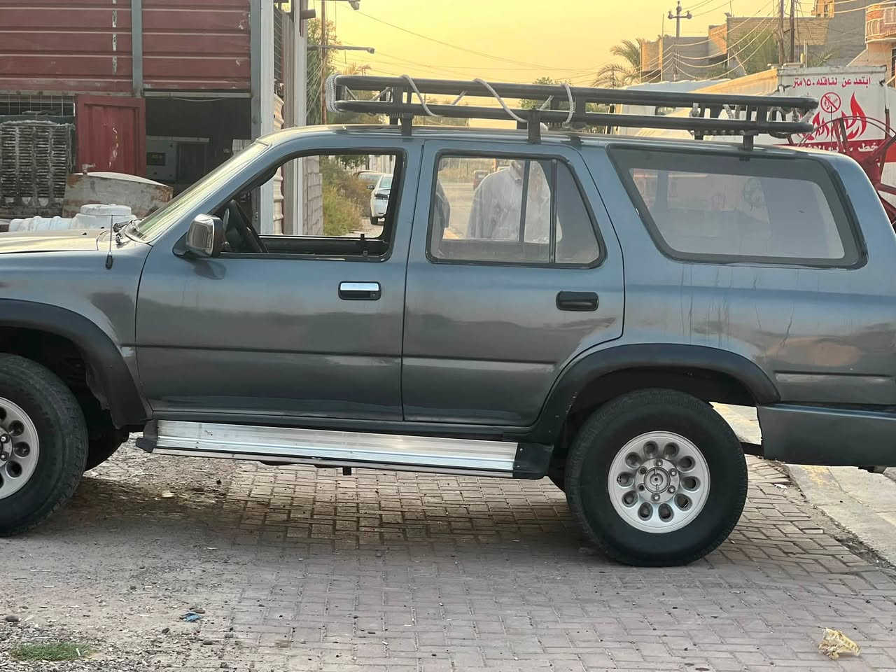 هيلوكس • ٩٦
