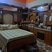 غرفة نوم • جديدة • مسرح عالي