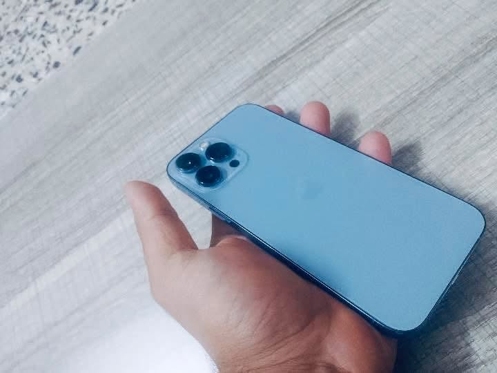 ايفون ١٣ برو ماكس جهاز نظيف لوك اي عيب مابي كله بلادي دبل سيم كارت شرق اوسط ذاكره ٢٥٦
بطاريه ٧٥ شحنه كلش زين
***********
