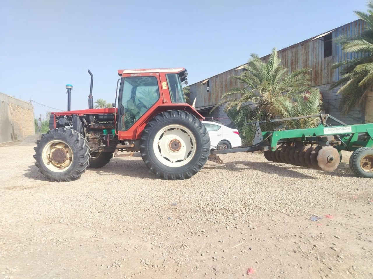 سلام عليكم للبيع فيات اف مديل 91رقم واسط.شرط التحويل سنويه ماصاقطه 27تنتهي حجم 120مكينه كير اكسلات هيدروليك مكفولات وراه فدان تزكام الخميسيه تبريد ثلج باتري جديد تخم تاير جديد السعر 26وبيه مجال استفساراتصل وبيك خير وتدلل *********** المكان نجف مشخاب
