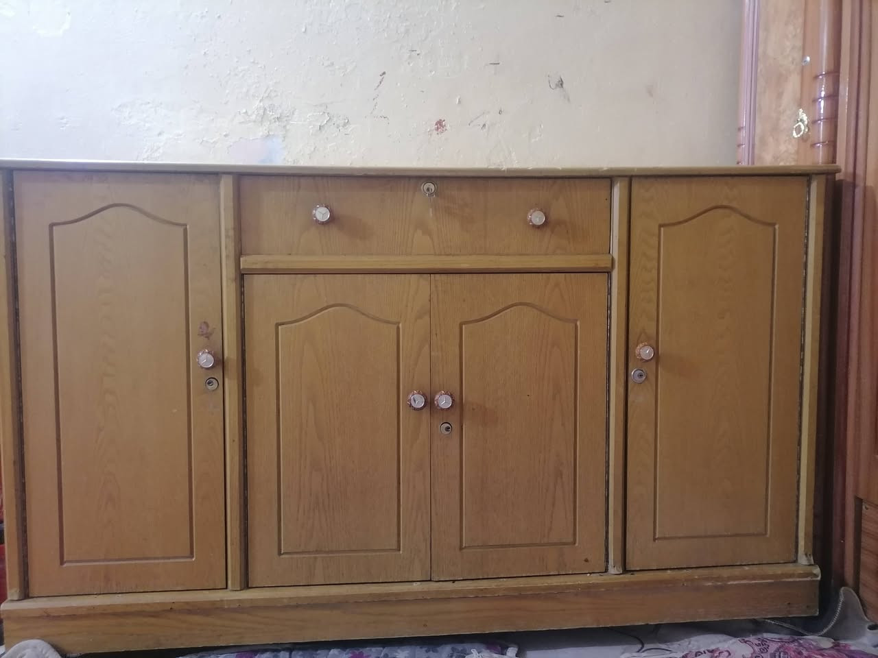 غراض منزليه نضيفه كلش للبيع كلمن وسعره اتصال هاتفي ***********
