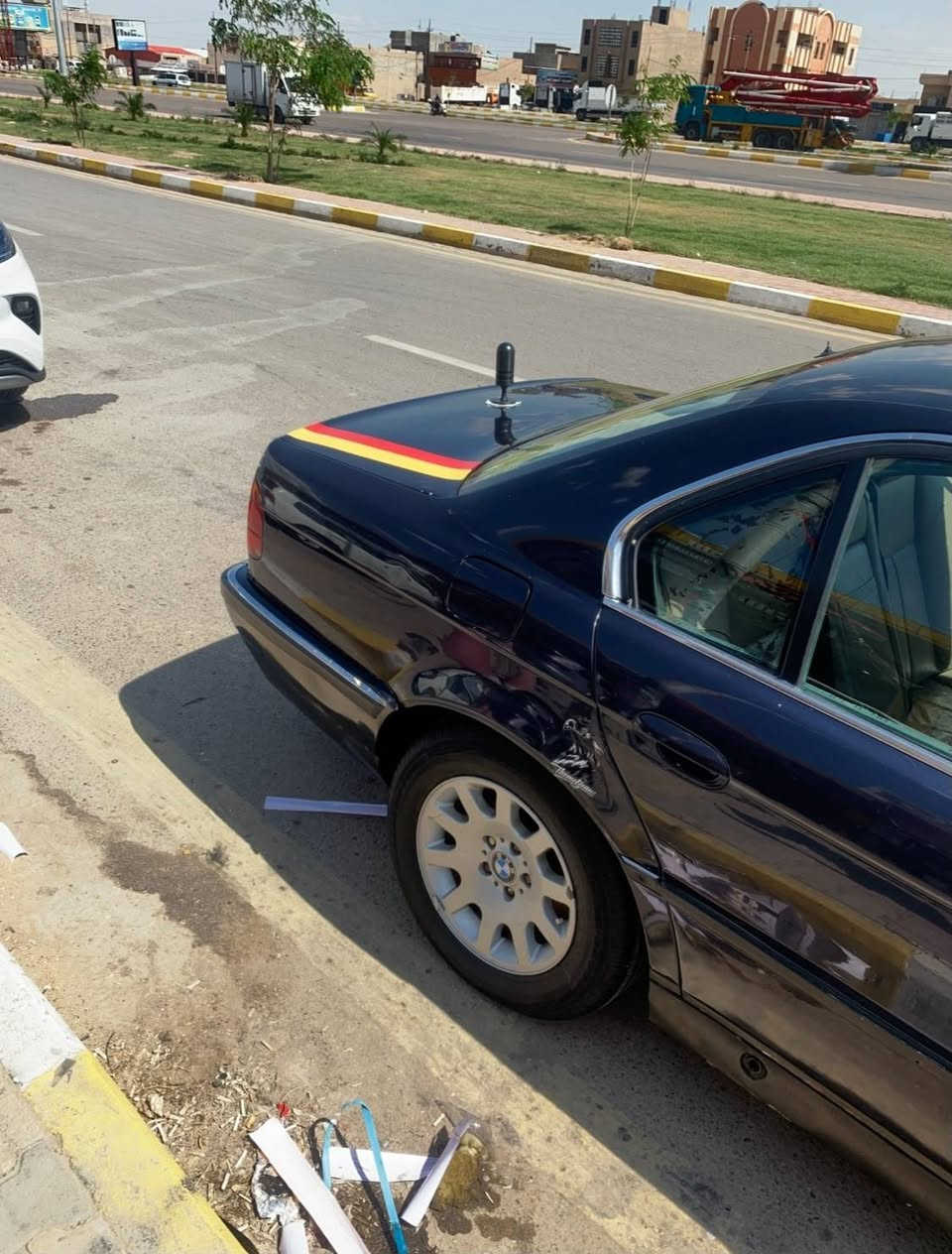 BWM/740. كاسحه ٨سلندر جاهزه عله ٢٤ حبايه كير مكينه حداديه تبريد تشغيل عن بعد زنون سياره مفوله رقم اربيل شرط تحويل سعر (٦٥) وبيهة مجال ترهم مراوس موقع (الانبار رمادي) (***********)(***********)

