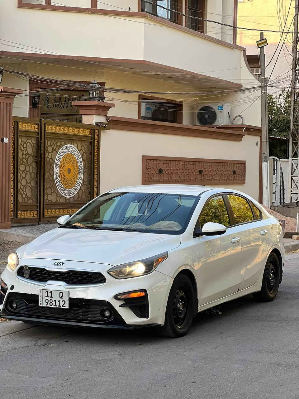مرحبا
كيا فورتي موديل 2019 بغداد باسمي تحويل مباشر سياره مواصفات عاديه  حادثه مثل ماموضح بصور بسيط منظومة غاز سياره كامله مكمله وخير من الله  تبريد ثلج ماشالله 
بغداد الكرخ حي العامل 
السعر 124 وبيها مجال قليل
واتساب متوفر هم ***********
