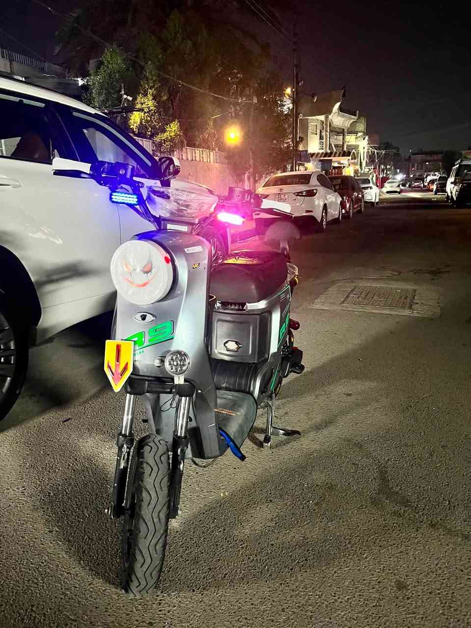 R9 للبيع دراجه نضيفه 5بطاريات16 أمبير
دراجه سرعه77 قافله حقيقي 60دراجه سريعه وملف جبير 
لاتصال ع رقم الهاتف *********** الموقع 
بغداد منطقه الشعب سعر350 وبيها مجال
