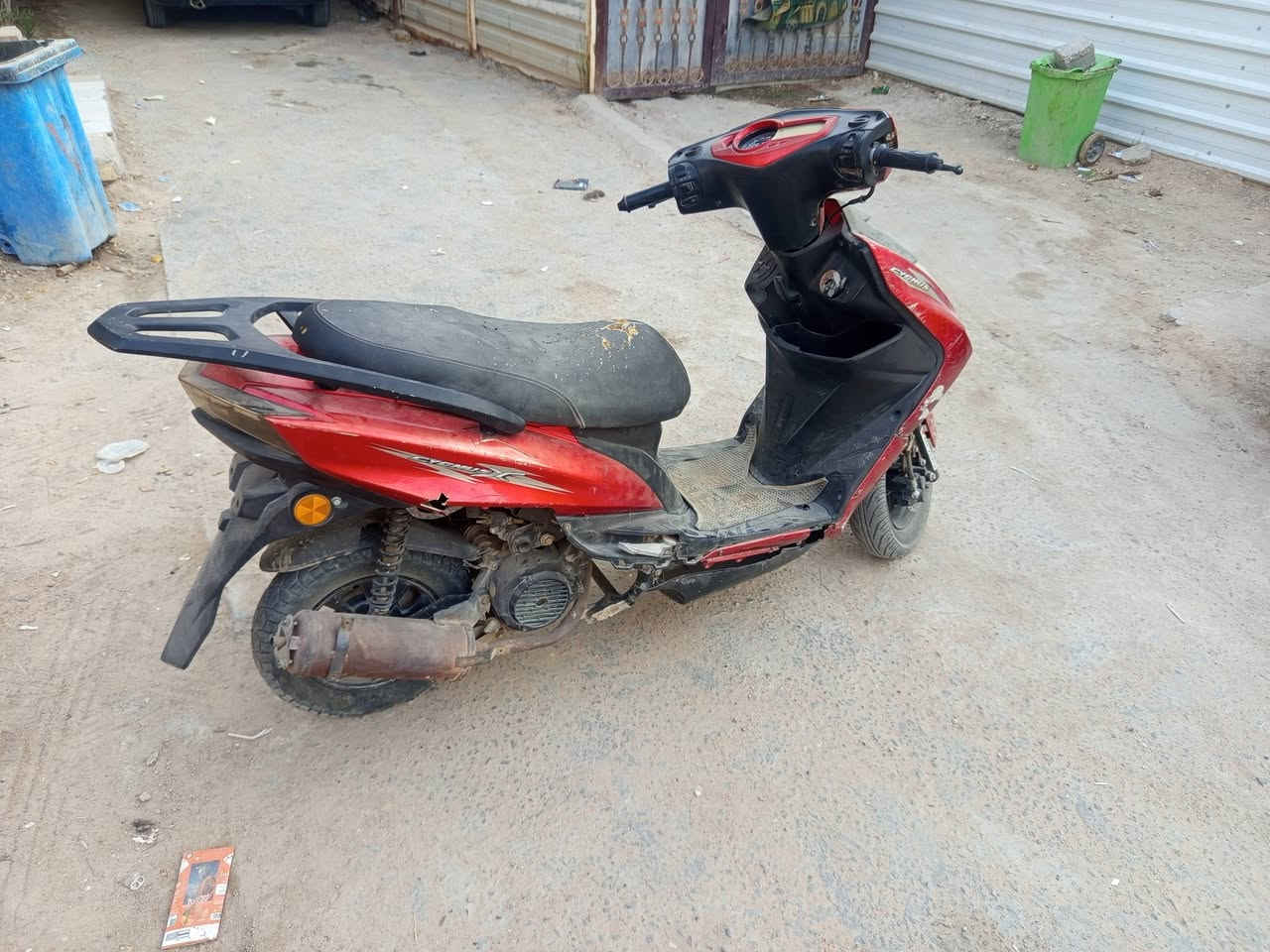للبيع دراجه سكنس مديل 2021
دراجه مجفته بوشه وبستم فقط نقصها راجز مال سلف وهندر عرموطه مالته طاكه فقط سعرها 150 وبيها مجال مكاني النجف كوفه ***********
