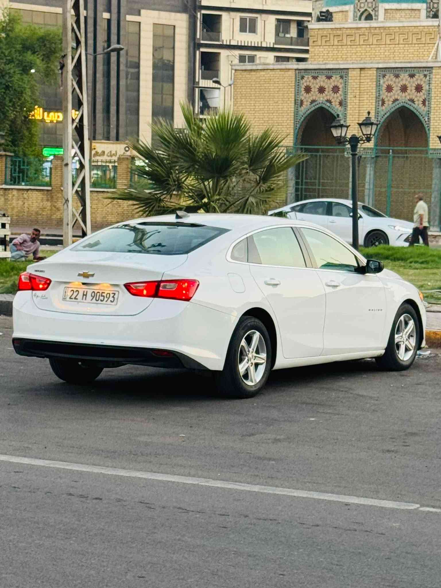 السلام عليكم 
شوفرليت ماليبو 2022 رقم اربيل وكالة او تحويل مضمون وصور الحادث مرفقة 
المواصفات : 
بصمة تشغيل  / داخل ابيض / تحكم ستيرن / شاشة كبيرة  / ويل كب / اطفاء ذاتي / مانع انزلاق / بلوتوث / اواكس / USB / محرك 1500
مكاني : الاعظمية 📍
السعر : 116

📞 للتواصل والاستفسار:
***********
