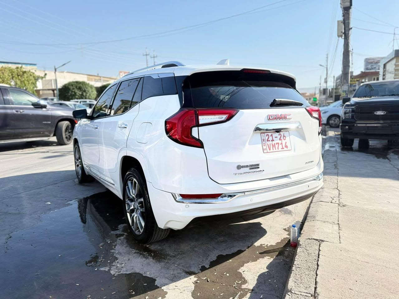 جی ئیم سی تیران دینالی ٢٠٢٤

1 پارچە بۆیاخی ئەمریکا 

فول مواصفات 

ناونیشان - سلێمانی 

***********
