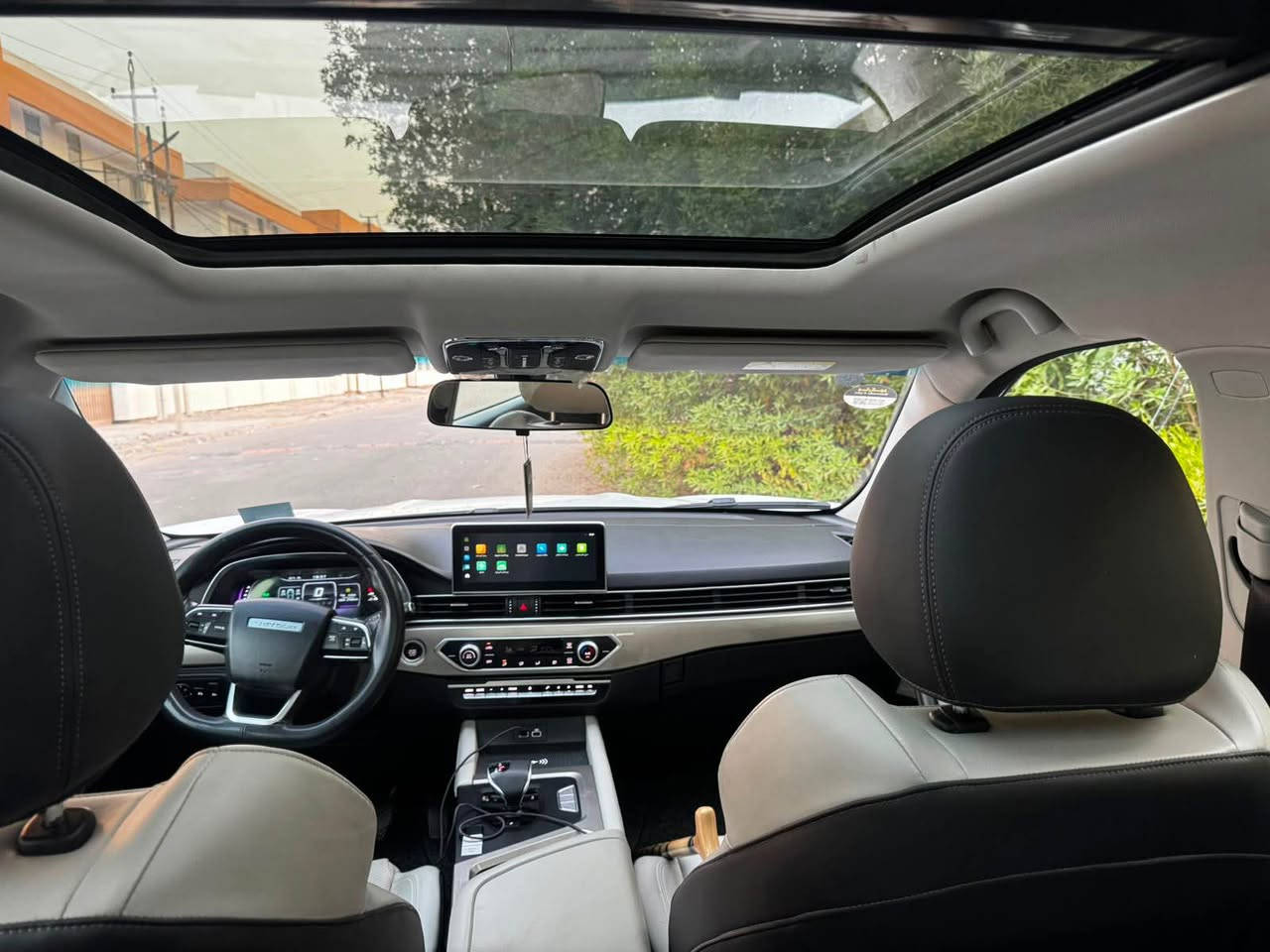 للبيع جيتور X70 2026 زيرو ماشيه ٢٧ الف

رقم بغداد جديد بأسمي تحويل مباشر
فول مواصفات Luxury 
بانوراما كشنات جلد كهرباء داخل ابيض شاحن وايرليس شاشة كاربلي ٥ كاميرات ٣٦٠ كل الجهات. مري شفط. صندوق شفط. جام يصعد وينزل بالبصمة تحكم.
 جكمجه ثلاجة. رادارات 

العنوان بغداد الدورة شارع ٦٠ 
الاتصال على الرقم
 *********** يوجد واتساب 
السعر 23,500 وبيهه مجال للشراي بغداد, العراق
