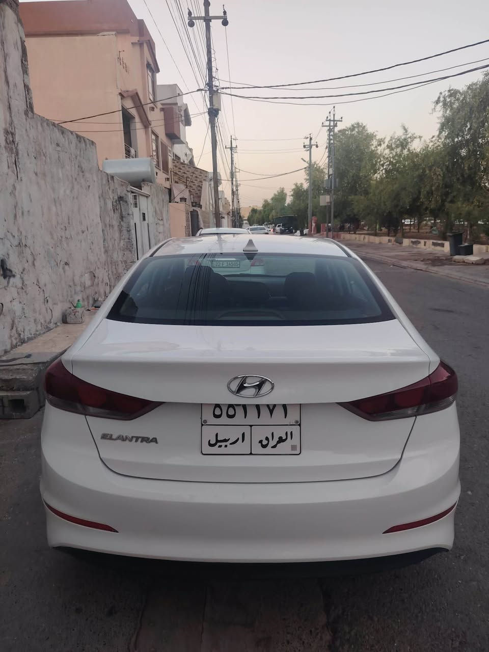 النترا  موديل ٢٠١٨ 
امريكي بدون ارباك بدون ضرر 
شبر سبوغ 
بدون ارباك
بسمي ٦ سنة يمي
كير محرك شرط مامفتوح  
مال بيت 
بسمي 
تحول غرامه شرط
رقم ابو سيارة
*********** أربيل, العراق
