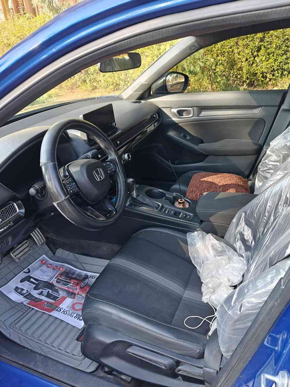 هوندا سفك موديل 2023 مواصفات سبورت 
بصمة تشغيل وبصمة ابواب
رادار وتوقف ذاتي 
تحديد مسار
دخول ذكي
حجم المحرك 2000 مفتوح
السعر 115 
***********
@هوندا
