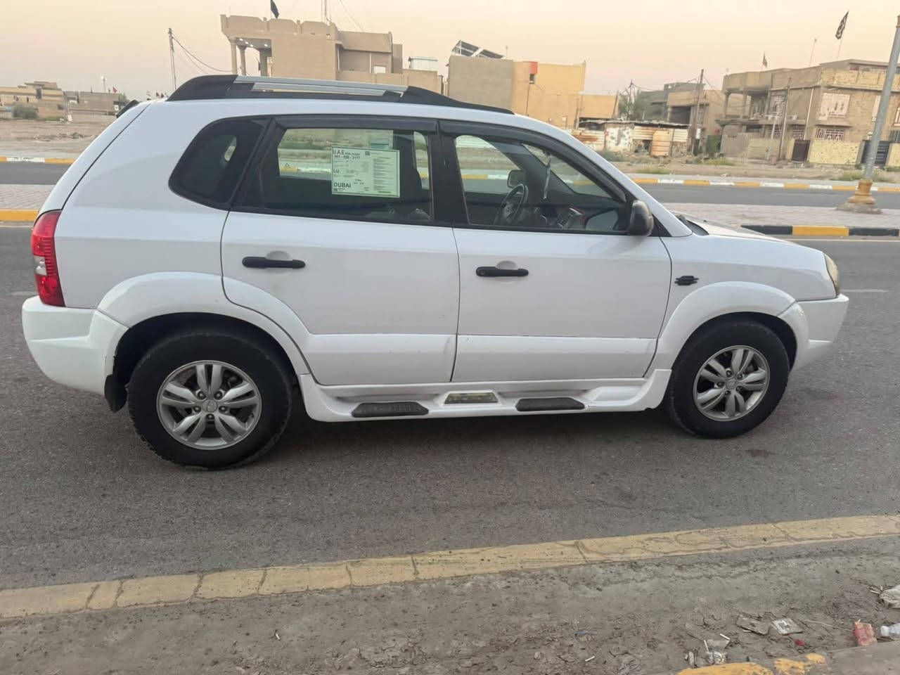 تحية طيبة مكلف بلنشر اتصل على صاحب الرقم/ للبيع توسان موديل 2009 خليجي محرك 2000 دووش/رقم شمالي اربيل هزة ورقام جدد تحويل وكاله تدلل سيارة سمنا/ بيه 3 قطع صبغ بدون دواخل/ السعر 91/ مجال قليل مكانه واسط قضاء الصويرة قرب الكراج اتصال/ ***********
