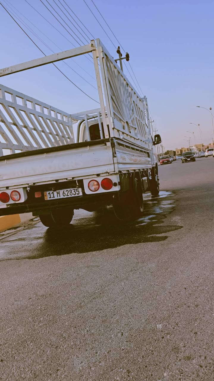 السلام عليكم..
كيا فحل 2020 للبيع فقط بدون مراوس سعر 149مع المجال البسيط ..سياره جاهزه على اخر حبايه .. محور تاير وتانكي  ابو 100 محجر نضيف ..ماشيه 156الف ..
كير اكسل تخم تاير تبريد شرط وتدفئ كهربائيات جاهزه من الطول للطول.. مكينة بيها بدايه بخار ضربتها موضح بل فيديو الغد جهت السايق وربع الباب بارد غيرها كفاله اخوان كلشي موضح يمكم ..مكاني كربلاء..***********
