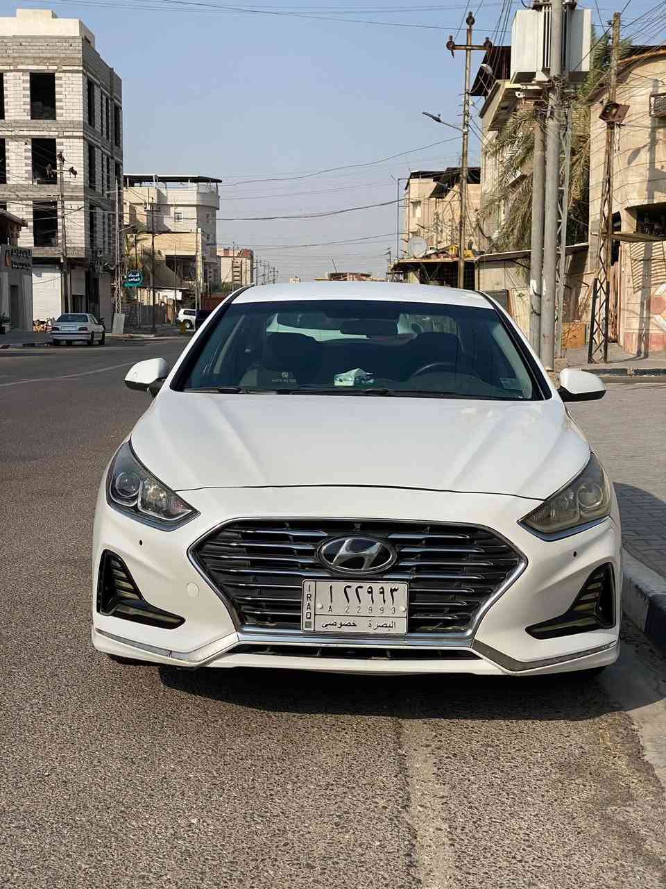 سوناتا 2019 
 وارد امريكي باسمي ماشيه 63 حادثة بسيط بنيد كلير ونص جاملغ امامي راجع بارد وبالعراق نص جاملغ الخلفي صبغ والايرباكات وشاصي مكفولات صورة رقم الشاصي موجود وگير ومكينة مكفولات السيارة استعمال شخصي نظيفة ما مشتغلة تكسي السعر 135 ورقة وبيه مجال للطيبين مكان السيارة البصرة ***********
