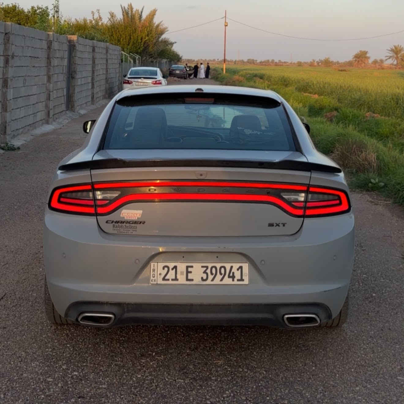 للبيع جارجر 2020 SXT
🔹 الفئة: SXT
🔹 اللون: سموك مميز جدًا 🤎
🔹 الممشى: 80 ألف ميل
🔹 الحالة: سيارة نضيفة جدًا وما بيها نواقص، جاهزة للاستخدام.
🛠️ الضرر:
جاملغ مصبوغ بدون دواخل والباب  بيه طخه بسيطة تقريبًا نص شبر. فقط معدله ع بارد
السياره باسمي 
صوره الضرر ملحقه 
السعر : 225$
موقع السيارة (الانبار-الفلوجه)
للاستفسار : ‭***********‬

نص مكتوب في الصور:
- BIDIMNAH
- Iraq
- 000-29175267 - 12/16/2020 - IAA BidFax.info