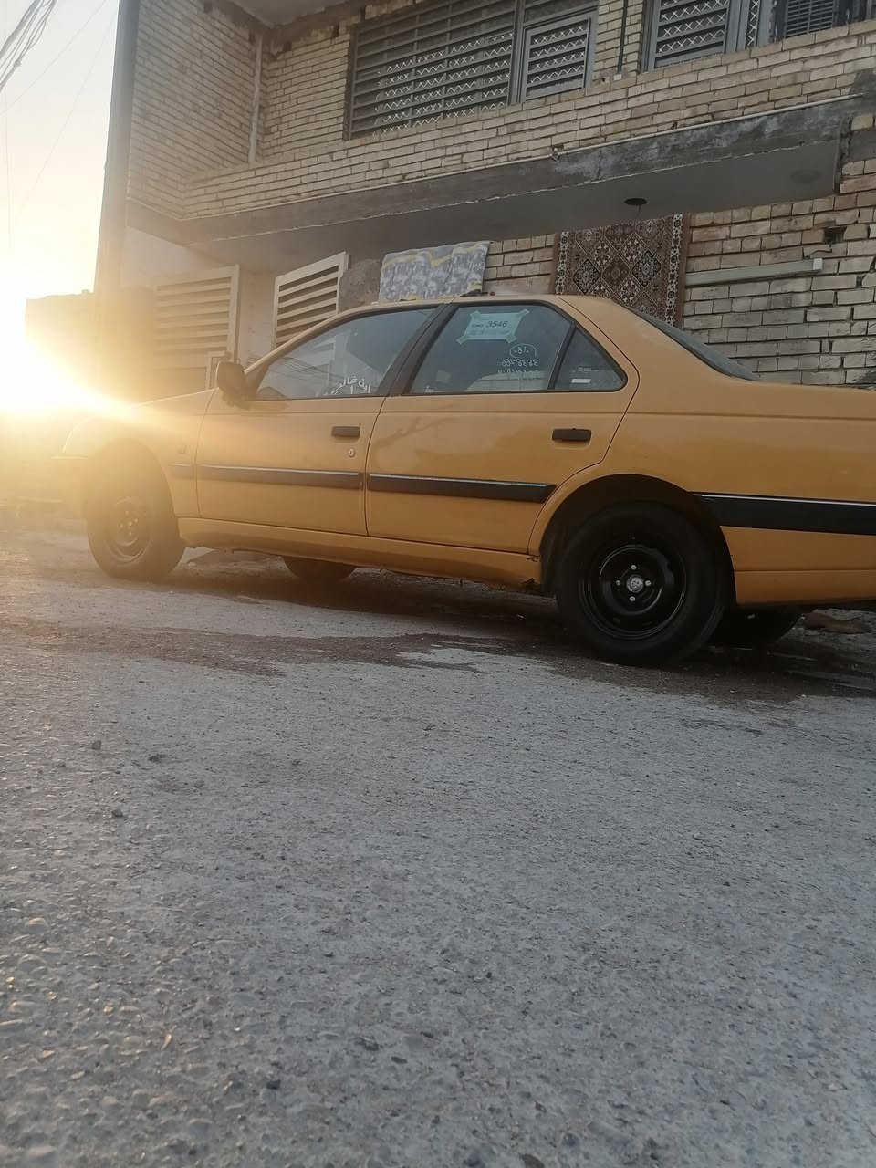 بيجو لميس موديل 16 
رقم كربلاء بسمي مصفره هيئه وغرامات 
سياره موجوده بغداد 
السعر 27 
***********
