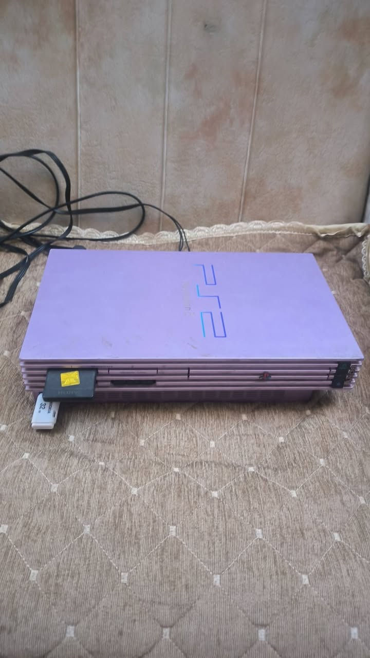 بلي 2 للبيع عوزه بس يدات كامل وايراته والعابه ما اذكر شكد بي العاب بس بي هواي رايده ب50 وبي مجال
وبي واتساب ***********
بلي 2 للبيع عوزه بس يدات كامل وايراته والعابه ما اذكر شكد بي العاب بس بي هواي رايده ب50 وبي مجال
