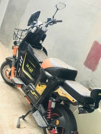 شحن • X900 • ٢٠٢٥
