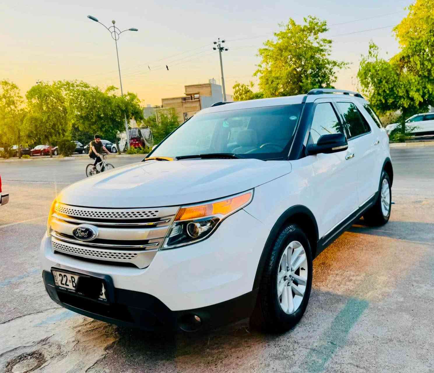 اكسبلورر XLT • ٢٠١٣ • ٧١٠٠٠ كم