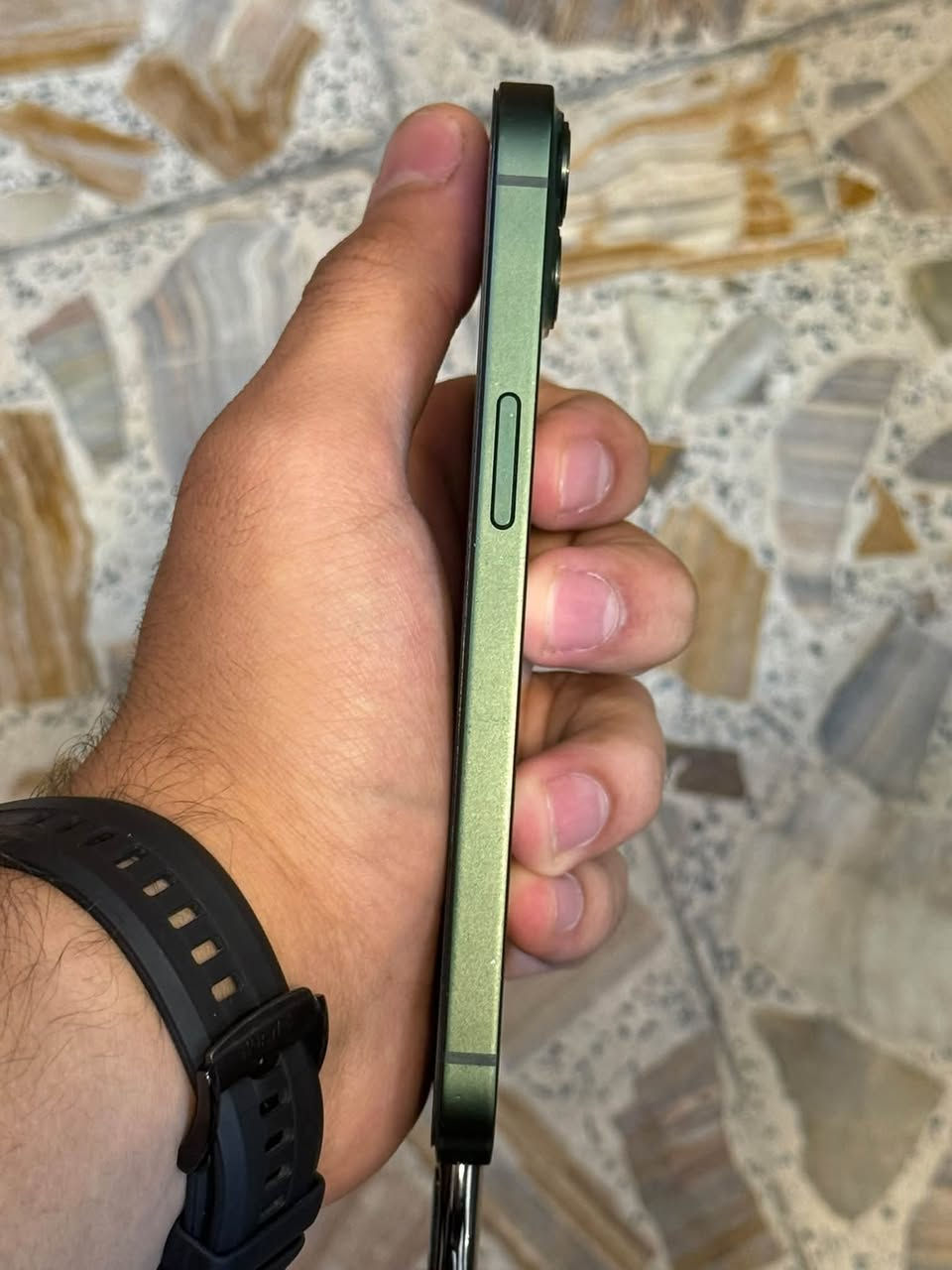 آيفون ١٣ • ١٢٨ • بطارية ٨٤
