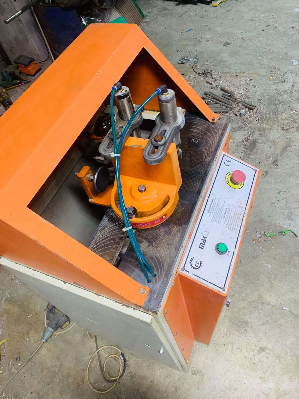 تي سنكل PVC • نضيفه • شغل نظيف