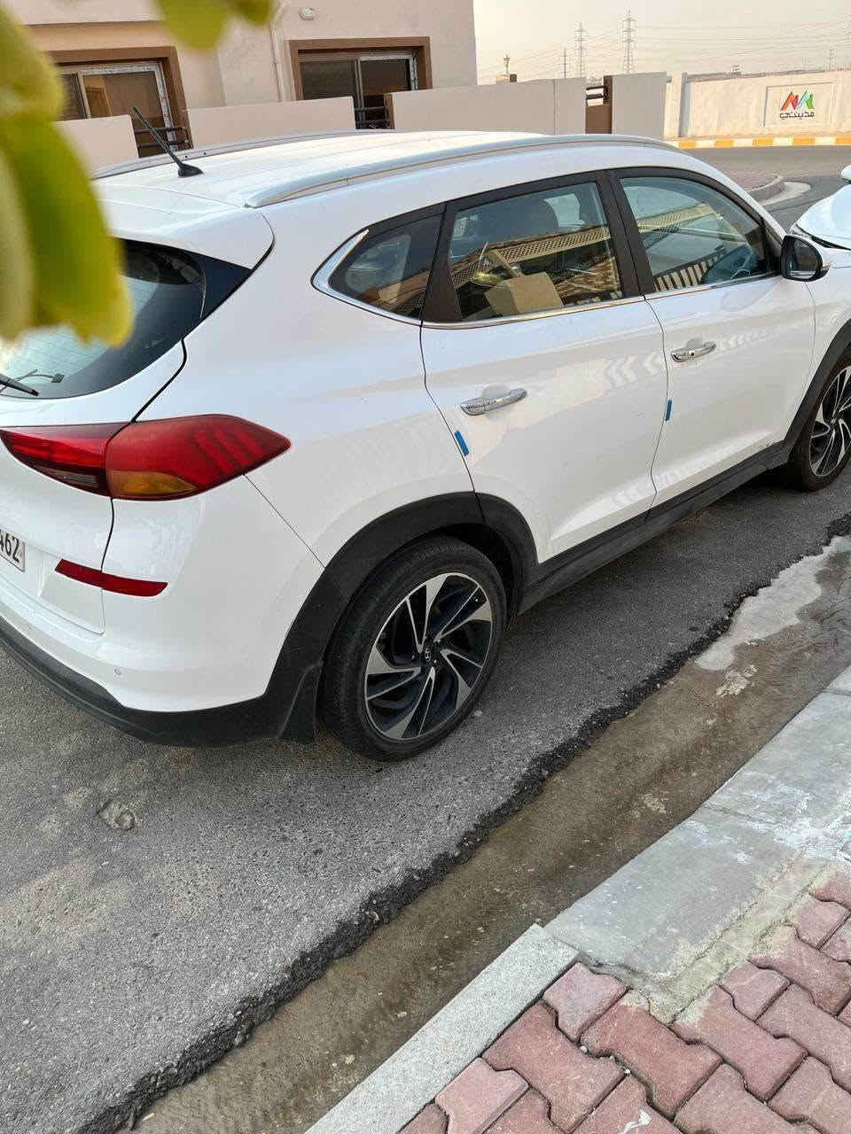 توكسان ٢٠٢٠ صبغ عام للبيع
محرك كير مابي شي بطاقة بنزين موجود شرط تحويل رقم سنوية هزة جديد
سعرها ١١٤ ورقة
للاستفسار خابر على الرقم 
*********** كركوك, العراق
