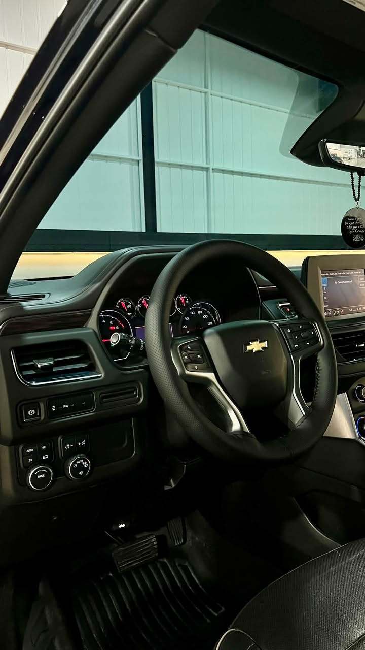 CHEVROLET TAHOE LS 2023
مودیل2023  
شوفریلت تاهو امریکی 
للون اسود 
ماشیە ٦٧ الف 
محرک گیر شرط مامفتوح 
کهربای کل شرط واحد شهر
سیارە مکفولە کفالە عامە 
بدون سبخ بی ٢ مکانین کارت بس 
٨ سلندر محرک 5.3
مواسفات
کشنات جلد ،کهربا
دبل اکس ٤*٤
بعد هوایە موسفات 
سنوی جدید باسمی سیارە 
٤ تایرات جدید
شرط طحویل غرامە
مکان سلیمانی 

رقم تلیفون  ٣٣٩٧ ١٥٣ ٠٧٧٠
